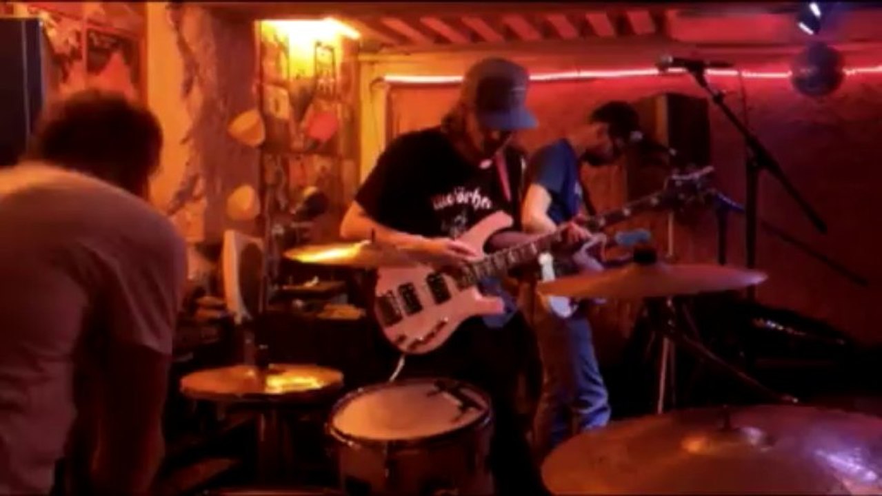 Live in La Triperie - Lyon bis