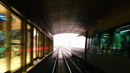 Le métro de Dubai en Time Lipse