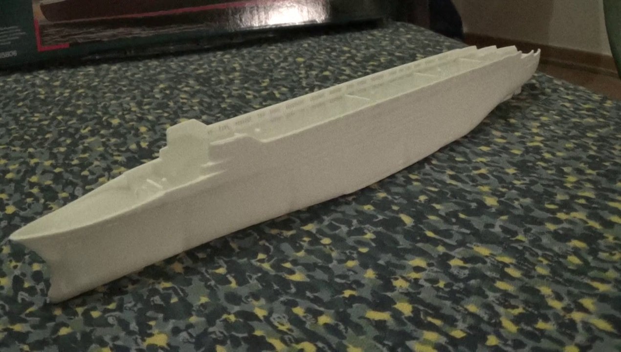 Modellbau: Queen Elizabeth 2