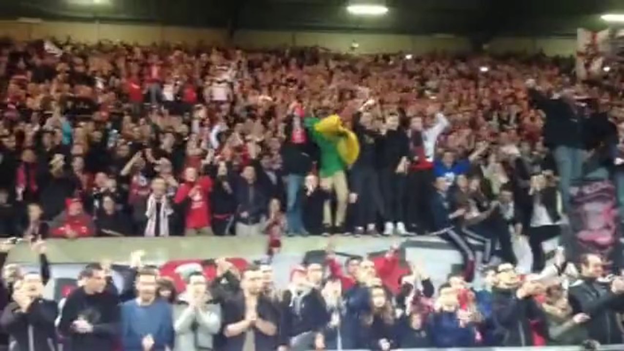 EAG - PSG  Ambiance des grands soirs au Roudourou