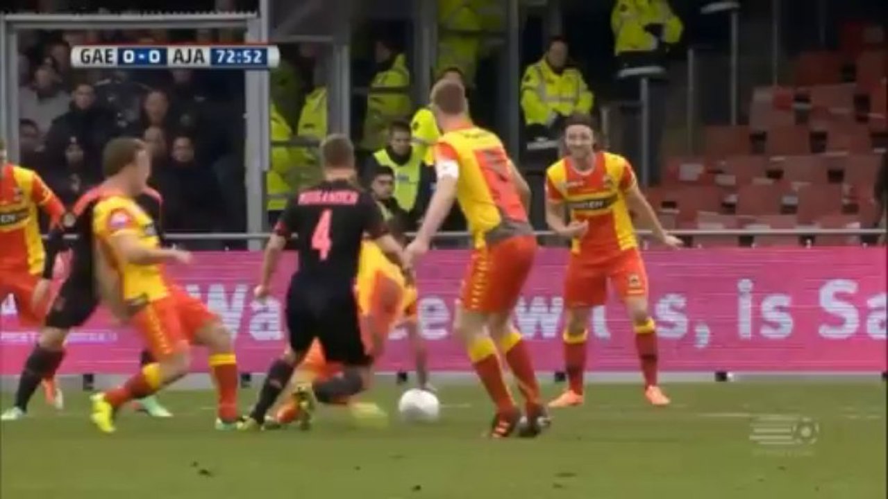 Ajax baut tabellenführung nach arnheims patzer aus