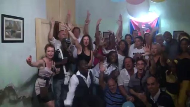 Tour les stagiaires et les cubains lors du reveillon du nouvel an