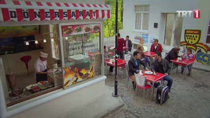 Gurbette Aşk Bir Yastıkta 15. Bölüm