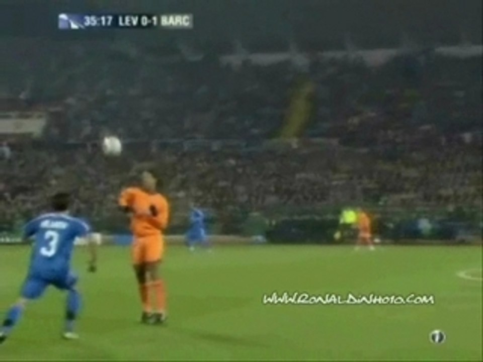 Cannavaro vs ronaldinho