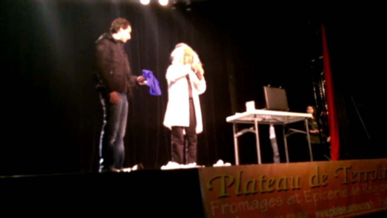 superbe-soiree-salle-chelles-battle-comedy_fun — amusée.