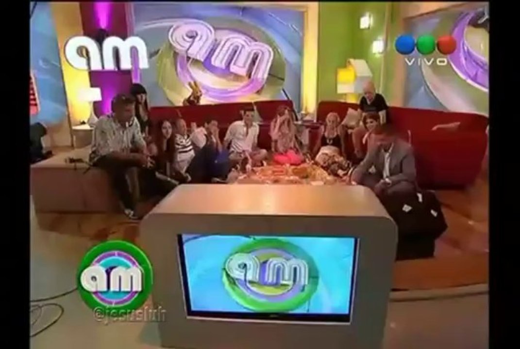 Am Y El Exito de Avenida Brasil 23 01 2014