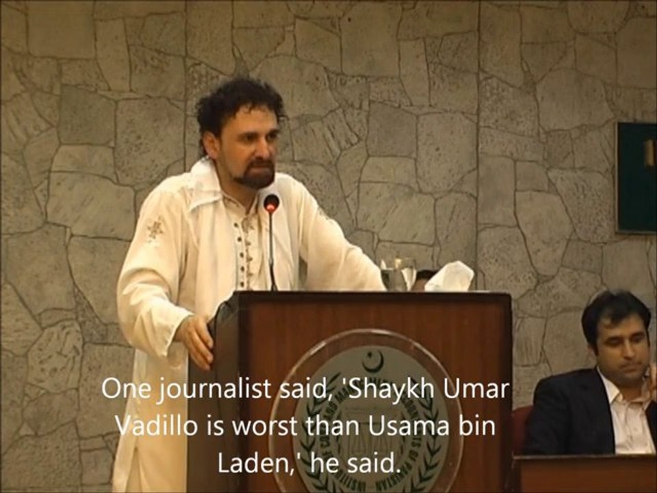 SHAYKH UMAR VADILLO, E4 'THINKING AND REVOLUTION', ICAMA, Karachi July 2012