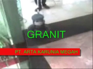 Membersihkan keramik, marmer, dan granit