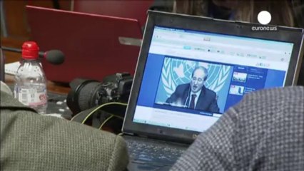 Siria: donne e bambini autorizzati a lasciare Homs