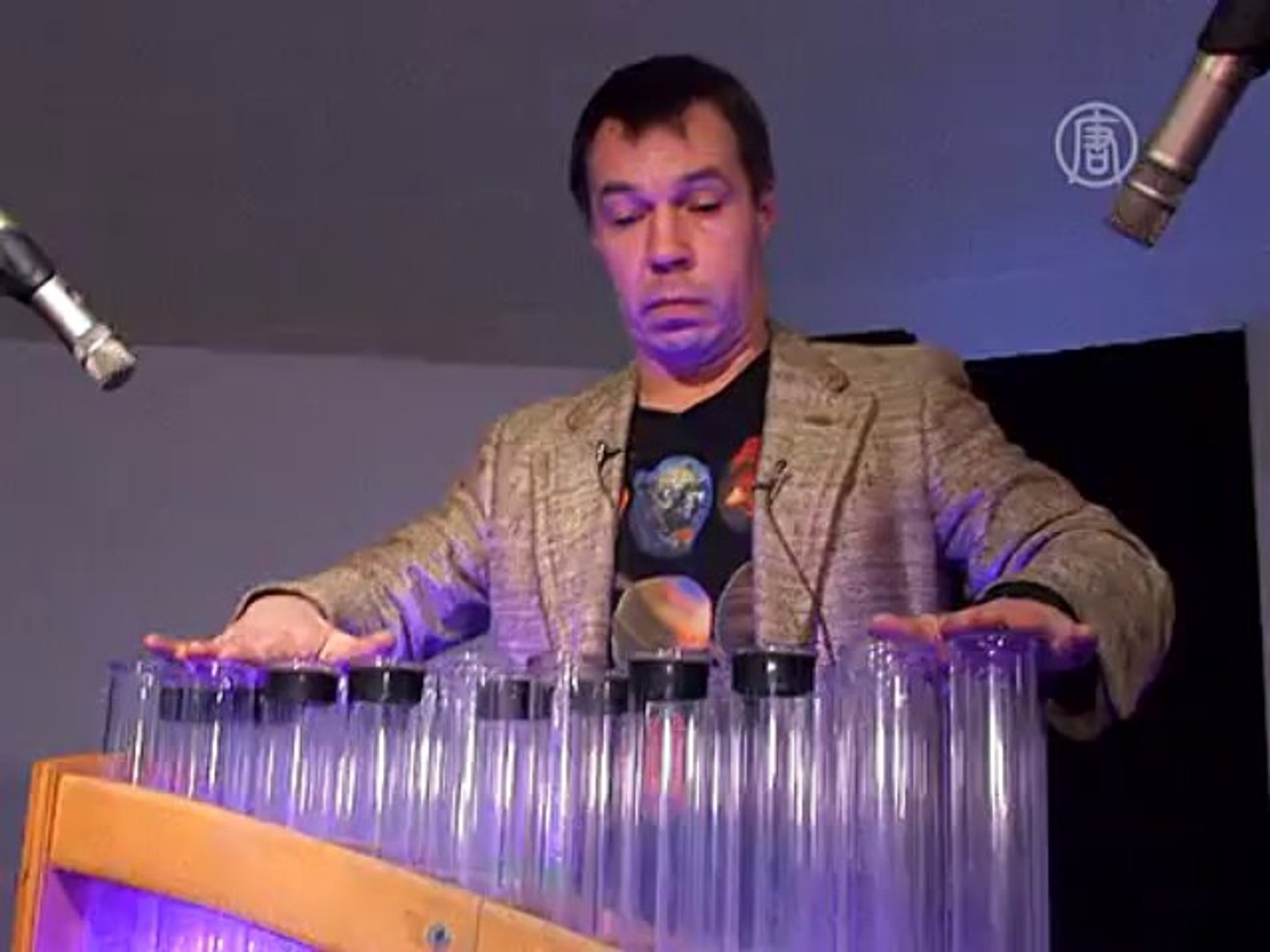 Музыка планет на редчайшем инструменте
