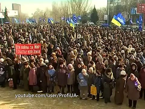 В Киеве захвачен Минюст, министр грозит ввести ЧП