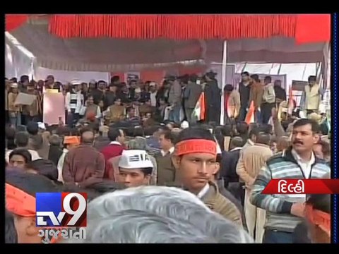 Within few hours, expelled AAP MLA Vinod Binny ends fast - Tv9 Gujarati