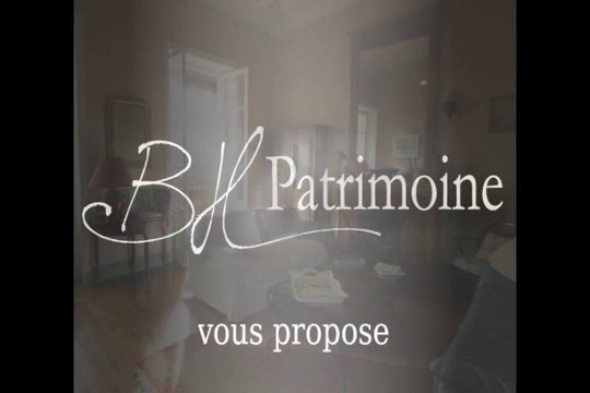 Dpt Saône et Loire (71), à vendre CHAROLLES Centre, Maison PP de 290 m² env. - Terrain 900 m²