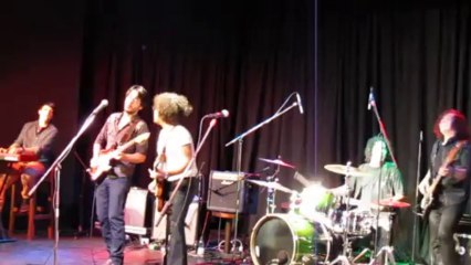 Felipe Ruff & Felipe Toro - Duelo De Guitarras