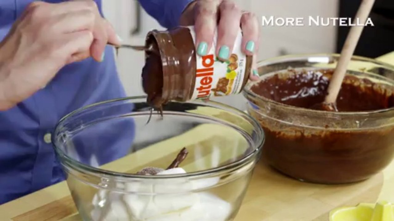 NUTELLA CHEESECAKE BROWNIES