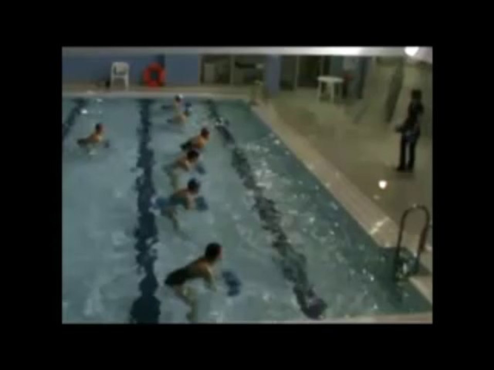 Ćwiczenia w wodzie Yvette Dobroczek Aerobik w Gdańsku Baseny Politechniki Gdańskiej (11)