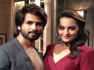 Télécharger la video: Shahid And Sonakshi Do Gandi Baat On Koffee With Karan