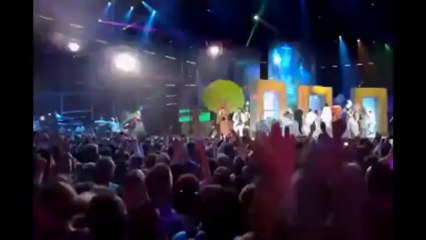 Les Enfoirés 2014 chantent Daft Punk - Get Lucky