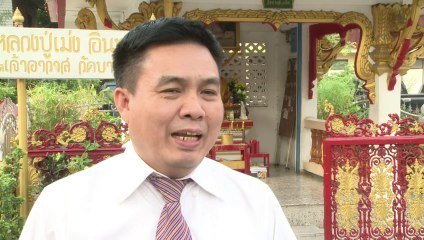 Bangkok: un moine leader des manifestants, devoir ou sacrilège?