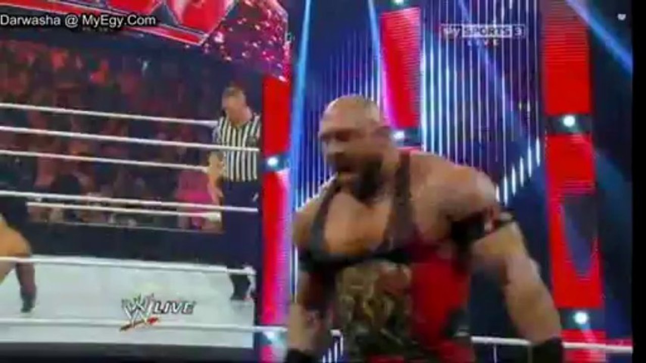 عرض الرو 28/1 أهداء لموقع WWE4U 2