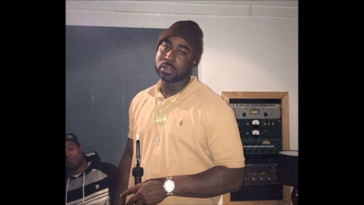 Young Buck - Walk Thru Remix [Audio]