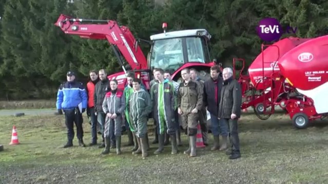 Prévention sécurité routière : engins agricoles en pratique [TéVi] 30-01-14