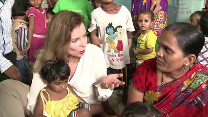 France's former first lady eyes extending charity work