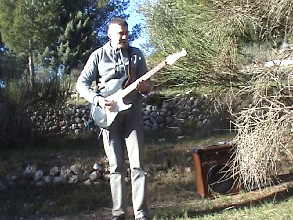 Je créche dans la ville des santons...