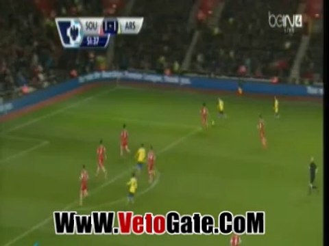 سانتي كازورلا يتقدم بالهدف الثانى الارسنال فى مرمى ساوثهامتون