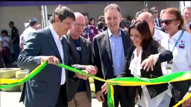 FALA BRASIL 20130831 3 SABADO COM PATRICIA COSTA & TALITA(01h02m59s-01h34m28s)