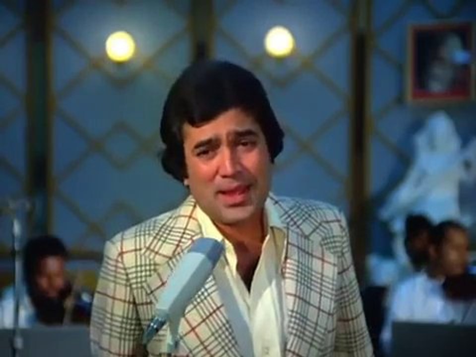 Aate jaate khoobsurat