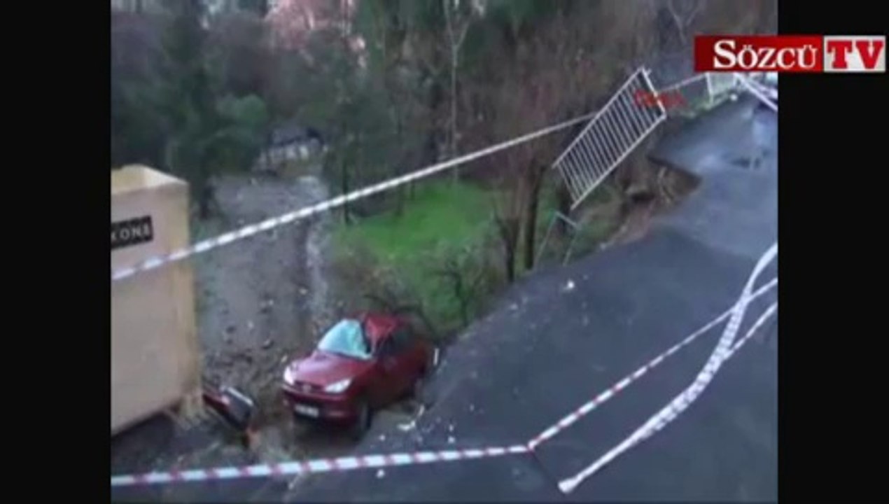 Marmaris - İçmeler karayolunu heyelan kapattı