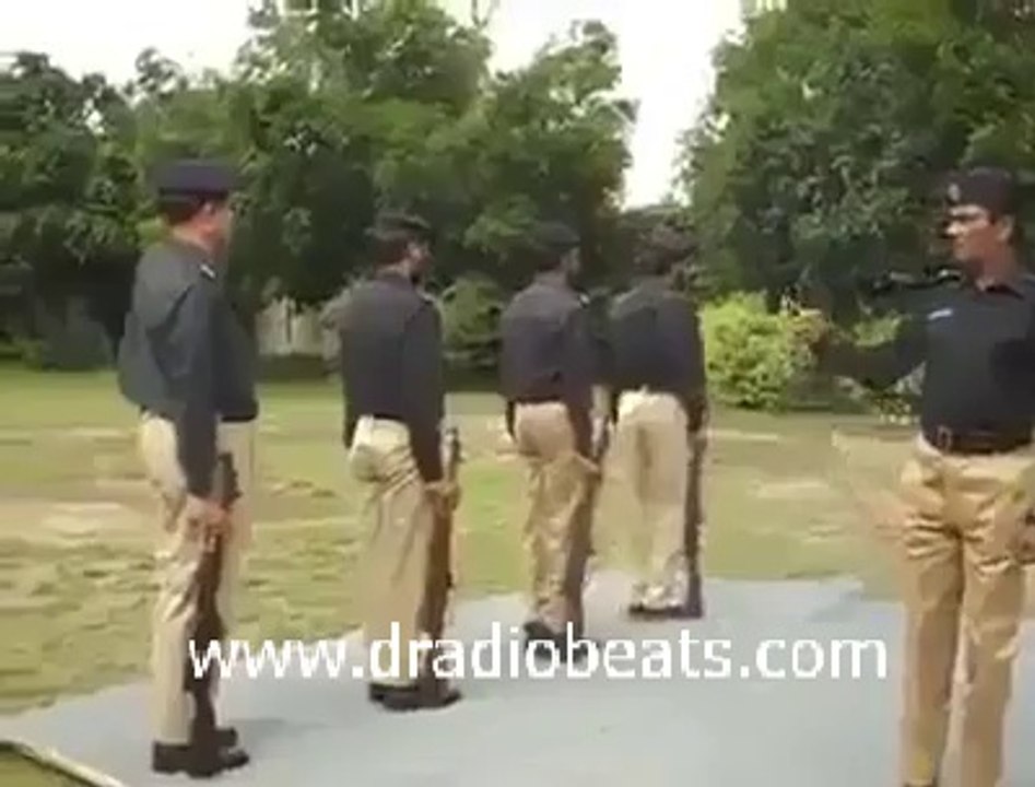 Pak police
