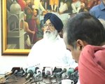 Kejriwal demands SIT probe in 1984 riots case