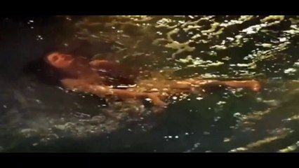 Dimple Kapadia: Bollywood Icon