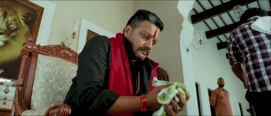 Kota-Saikumar dailogues in Yevadu