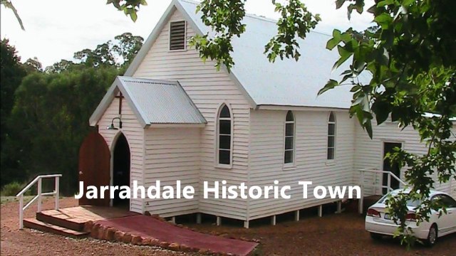 Wild West Rail Crossings and Jarrahdale Historic Town Tourist Spots - Western Australia Holidays