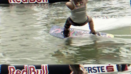 Wakeboard trainé par un catamaran