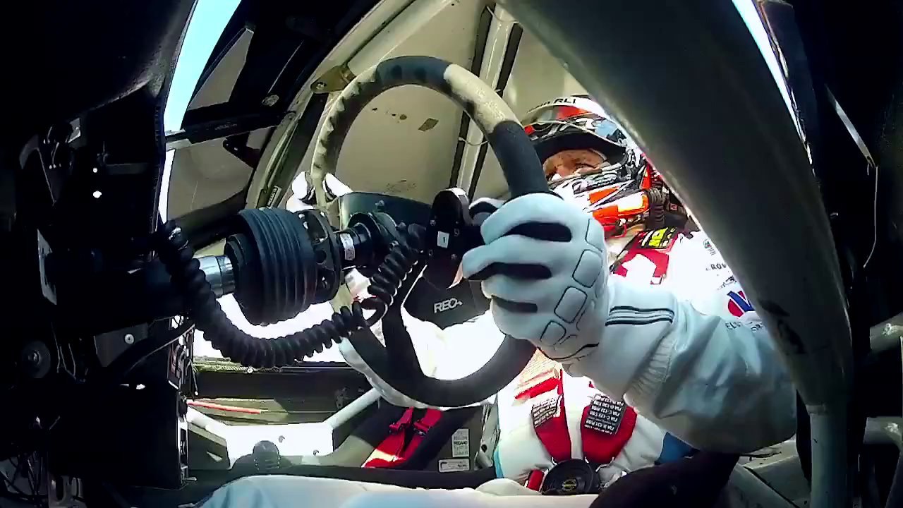 BMW Z4 GTE : Le roadster a la côte en compétition