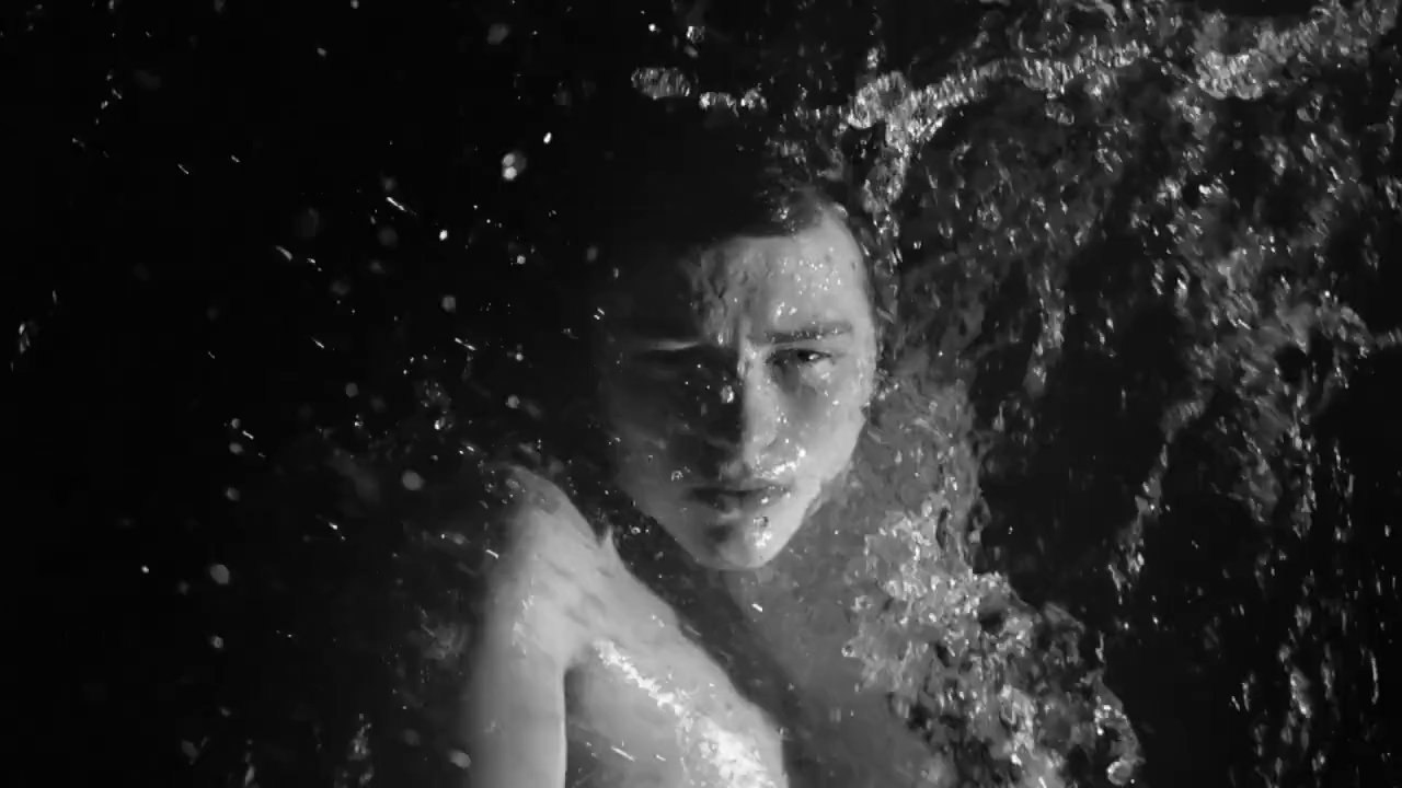 Sublime Swimmer