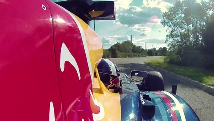 A bord de la F1 RedBull Racing sur le futur circuit du New Jersey