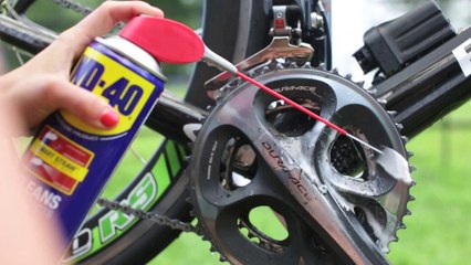 Un vélo de course en trial