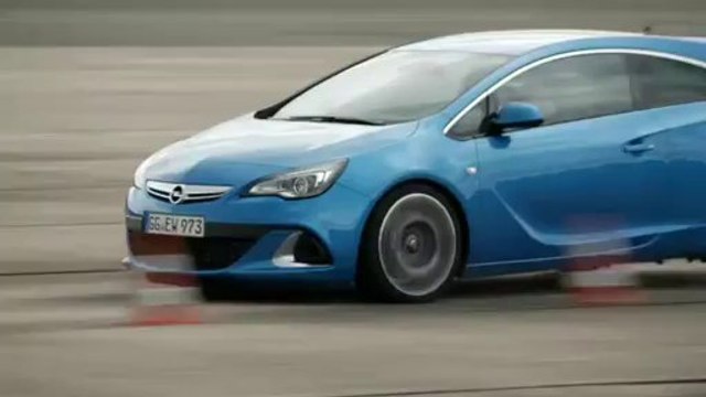 Opel Astra OPC 2012