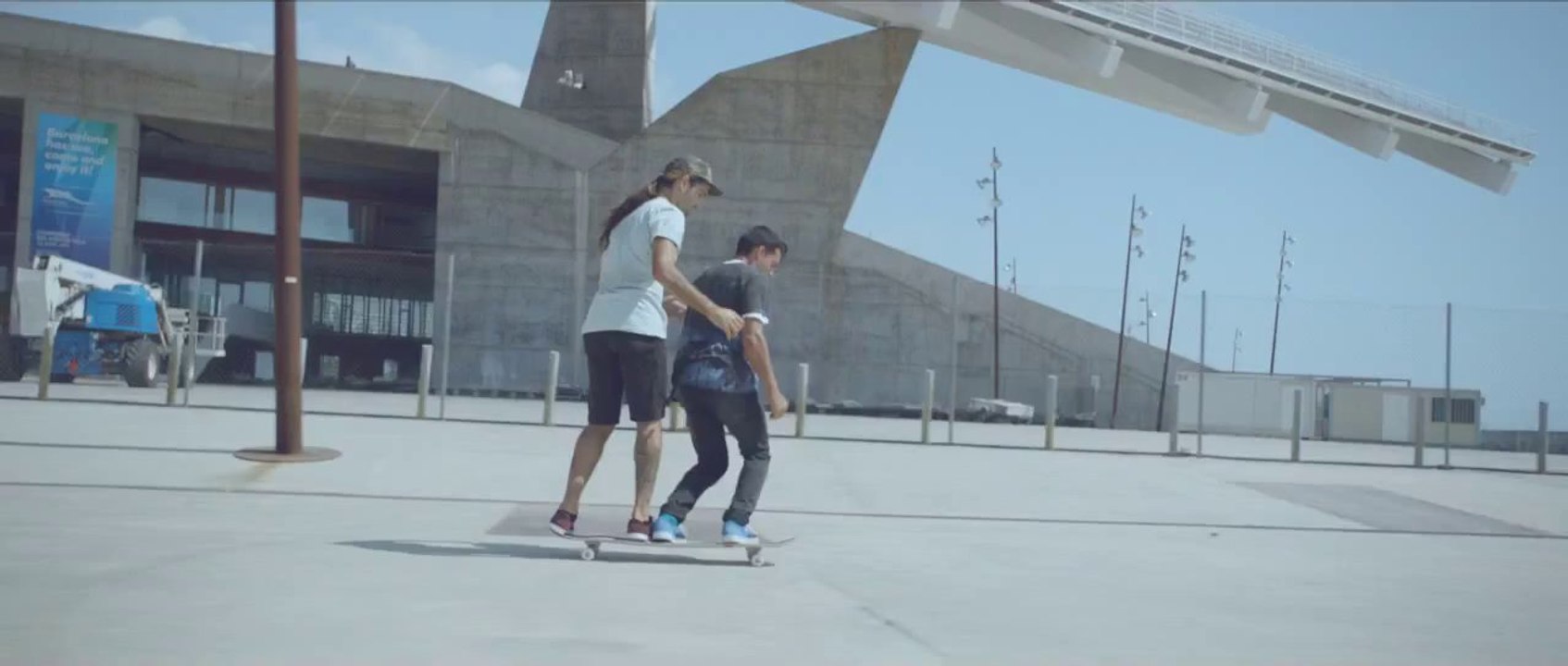 Skate Fortwo par Kilian Martin et Alfredo Urbon