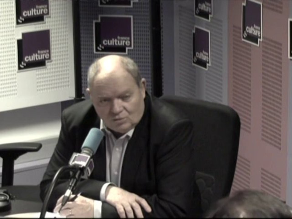 Les Matins - Abolition  du cumul des mandats : une bonne nouvelle pour la démocratie?