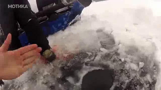 МОТИКА: Добар улов во замрзнато езеро