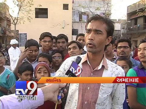 Ahmedabad : 2 year old boy falls into 15 feet deep pit, rescued - Tv9 Gujarati