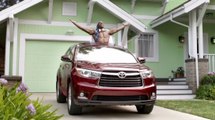 The Muppets Hijack Terry Crews' Toyota in Super Bowl XVLIII Commercial - Big Game NFL 2014