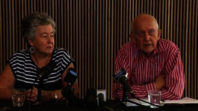 Parents of jailed Australian Al Jazeera reporter calls his detention in Cairo shameful