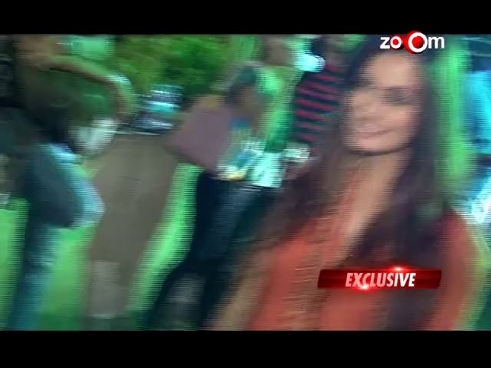 Dia Mirza leaks the plot of  Bobby Jasoos